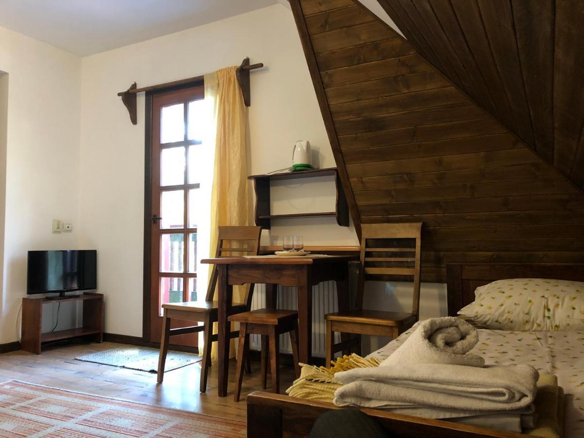 Gosciniec Pod Smrekami Bed and Breakfast Czorsztyn Εξωτερικό φωτογραφία